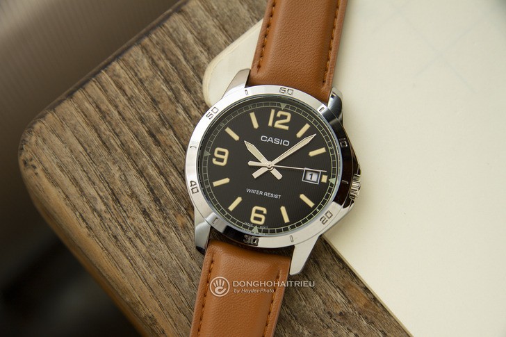 Đồng hồ Casio MTP-V004L-1B2UDF giá rẻ, miễn phí thay pin - Ảnh 1
