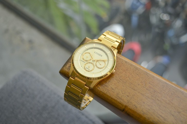 Đồng hồ Citizen AG8353-81P: Giá rẻ và thay pin miễn phí - Ảnh 2