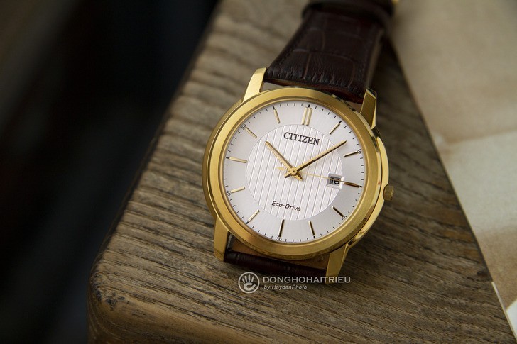 Đồng hồ Citizen AW1212-10A: Thiết kế đơn giản mà sang trọng - Ảnh 1