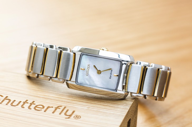 Đồng hồ Citizen EG2975-50D: Không đơn thuần chỉ để xem giờ - Ảnh 1
