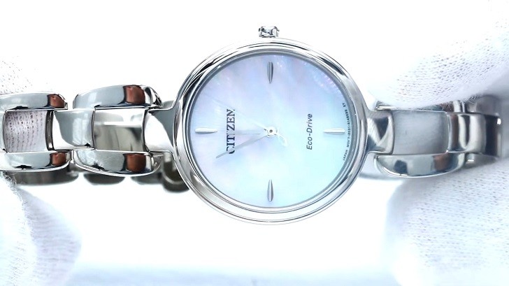 Đồng hồ Eco-Drive Citizen EM0424-88A năng lượng ánh sáng - Ảnh 7