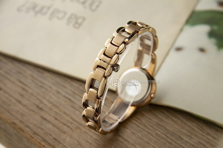 Đồng hồ nữ Citizen EM0433-87D trang bị công nghệ hiện đại - Ảnh 4