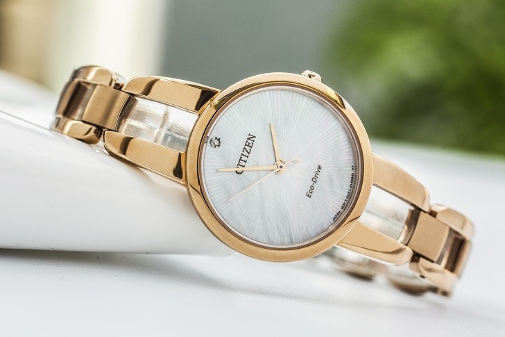 Đồng hồ nữ Citizen EM0433-87D trang bị công nghệ hiện đại - Ảnh 5