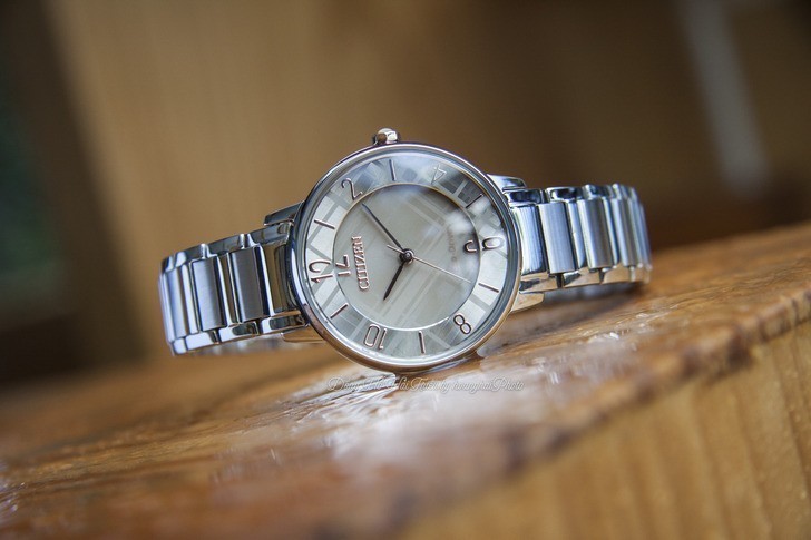 Đồng hồ nữ Citizen EM0526-88X bộ máy năng lượng ánh sáng - Ảnh 1