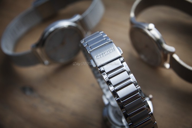 Đồng hồ nữ Citizen EM0526-88X bộ máy năng lượng ánh sáng - Ảnh 4
