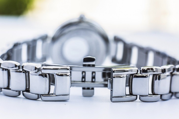 Đồng hồ Citizen EM0530-81D: bộ máy Eco-Drive, siêu mỏng - Ảnh 5