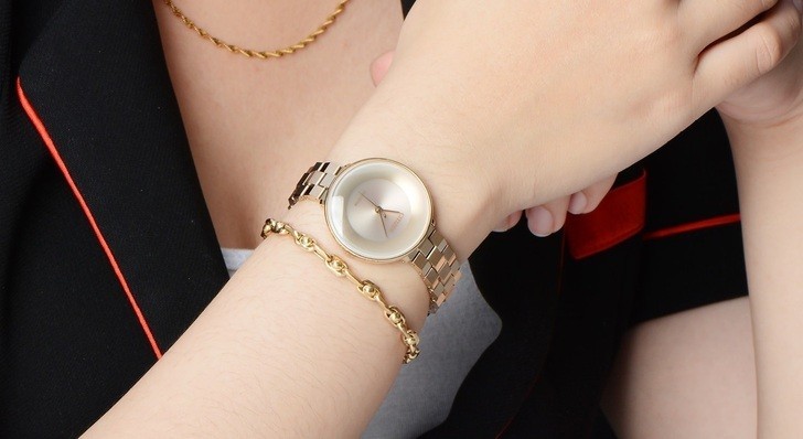 Đồng hồ Citizen EM0603-89X sapphire kính cong sang trọng - Ảnh 3