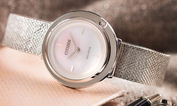 Đồng hồ Citizen EM0640-82D khảm xà cừ, dây lưới sang trọng - Ảnh 3