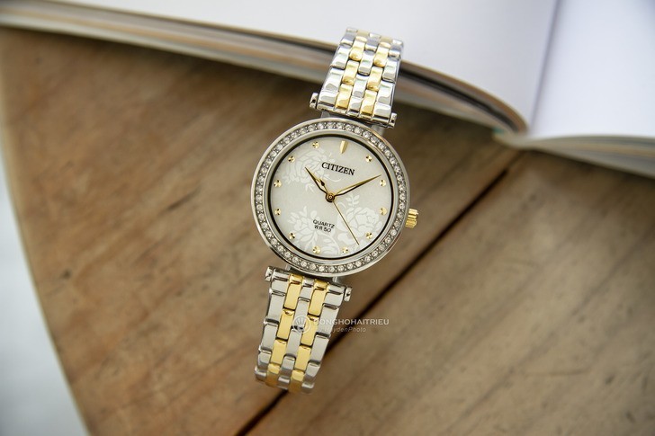 Đồng hồ Citizen ER0214-54D giá rẻ và thay pin miễn phí - Ảnh 8