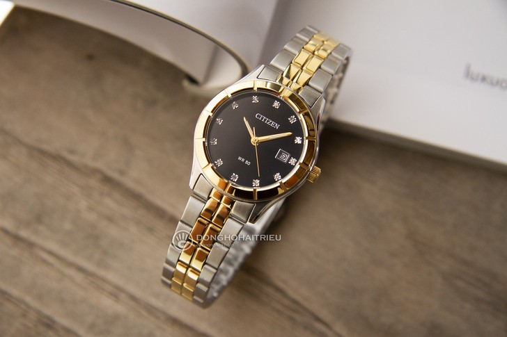 Citizen EU6044-51E đính 12 viên pha lê, dây demi sang trọng - Ảnh 2
