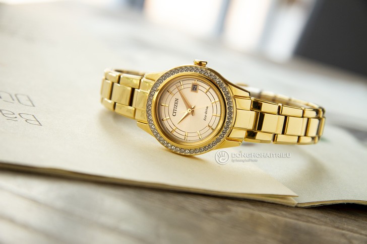 đồng hồ Citizen FE1122-88P: Những viên đá pha lê lấp lánh - Ảnh 1