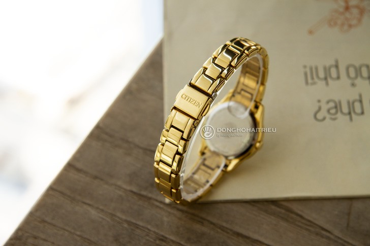 đồng hồ Citizen FE1122-88P: Những viên đá pha lê lấp lánh - Ảnh 4