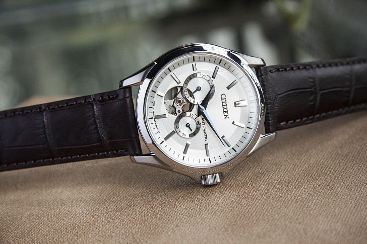 Đồng hồ cơ Citizen NP1010-01A kim xanh và bộ máy mạnh mẽ - Ảnh 4