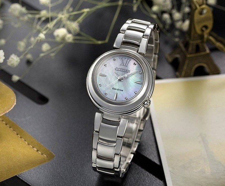 Đồng hồ Eco-Drive Citizen EM0331-52D năng lượng ánh sáng - Ảnh 3