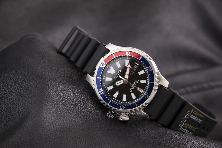 ng h Citizen NY0088 11E Automatic tr cot n 40 gi