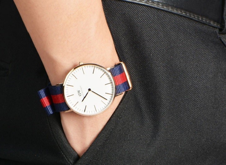 Đồng hồ Daniel Wellington DW00100001 dây vải trẻ trung - Ảnh 6