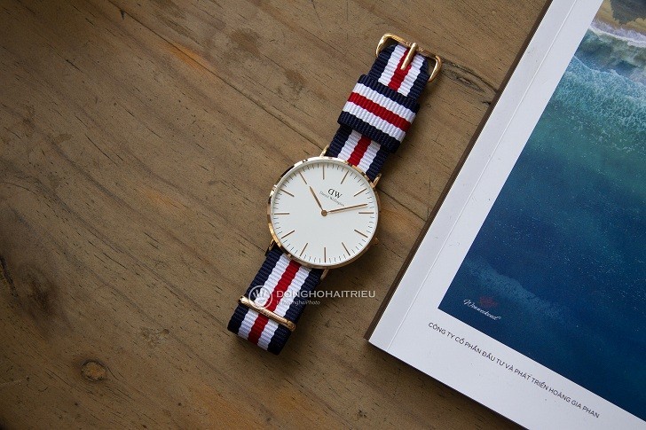 Đồng hồ nữ Daniel Wellington DW00100002 thay pin miễn phí - Ảnh 1