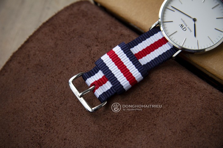 Đồng hồ Daniel Wellington DW00100016: Nét đẹp của tuổi trẻ - Ảnh 4