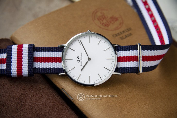 Đồng hồ Daniel Wellington DW00100016: Nét đẹp của tuổi trẻ - Ảnh 3