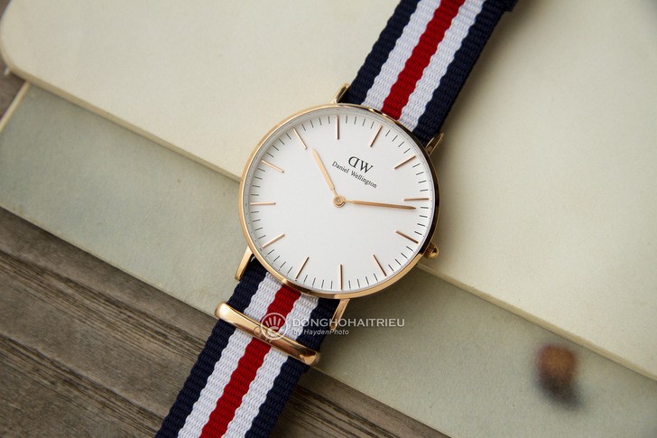 Đồng hồ Daniel Wellington DW00100030: thay pin miễn phí - Ảnh 3