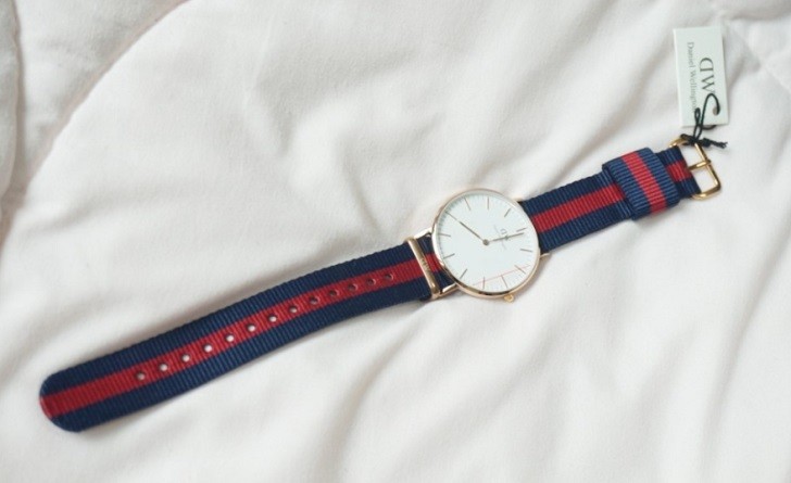 Đồng hồ Daniel Wellington DW00100046 dây vải Nato trẻ trung - Ảnh 2