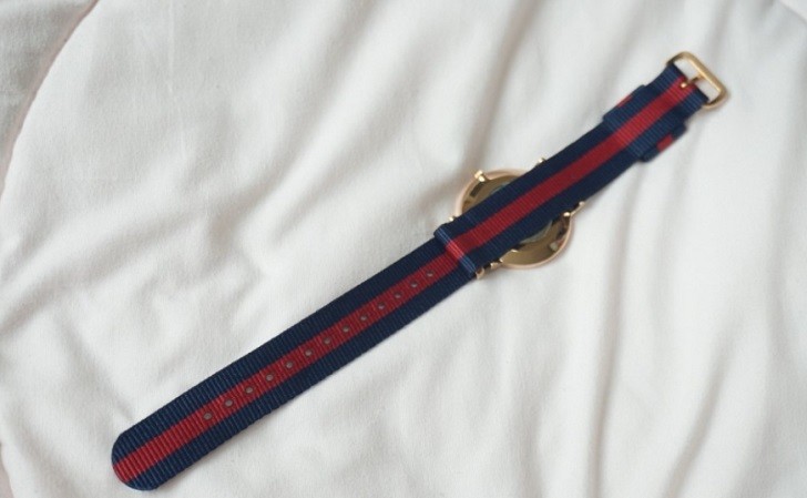 Đồng hồ Daniel Wellington DW00100046 dây vải Nato trẻ trung - Ảnh 4