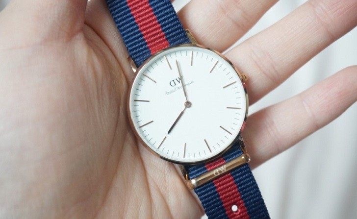 Đồng hồ Daniel Wellington DW00100046 dây vải Nato trẻ trung - Ảnh 6