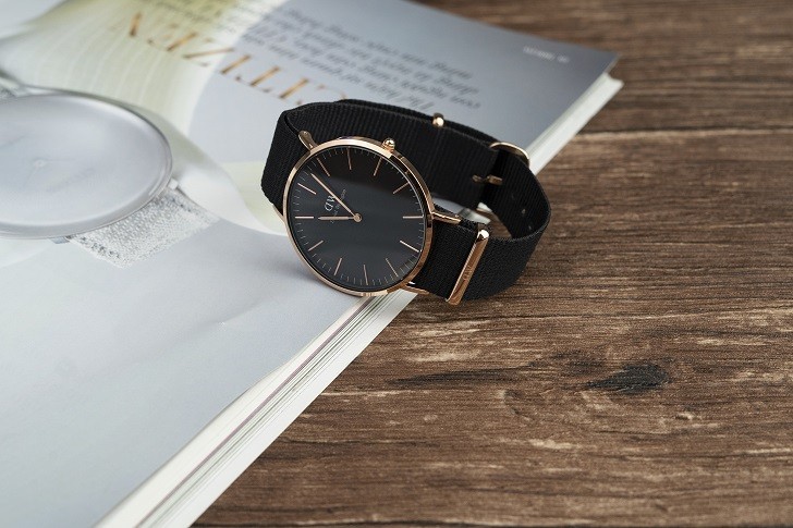 Đồng hồ Daniel Wellington DW00100148 rẻ, thay pin miễn phí - Ảnh 5