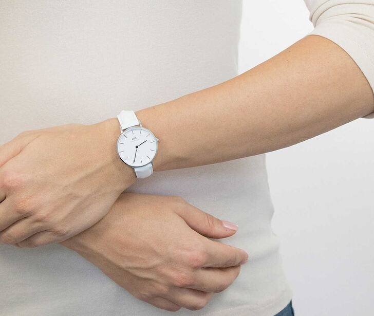 Đồng hồ Daniel Wellington DW00100190 rẻ, thay pin miễn phí - Ảnh 3