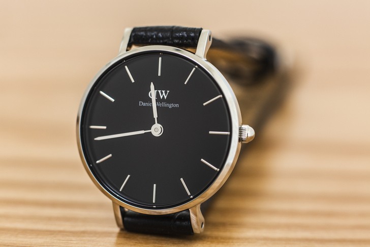 Đồng hồ Daniel Wellington DW00100235 siêu mỏng, thanh lịch - Ảnh 2