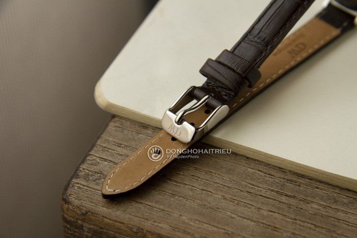 Đồng hồ Daniel Wellington DW00100238 giá rẻ, free thay pin - Ảnh 4