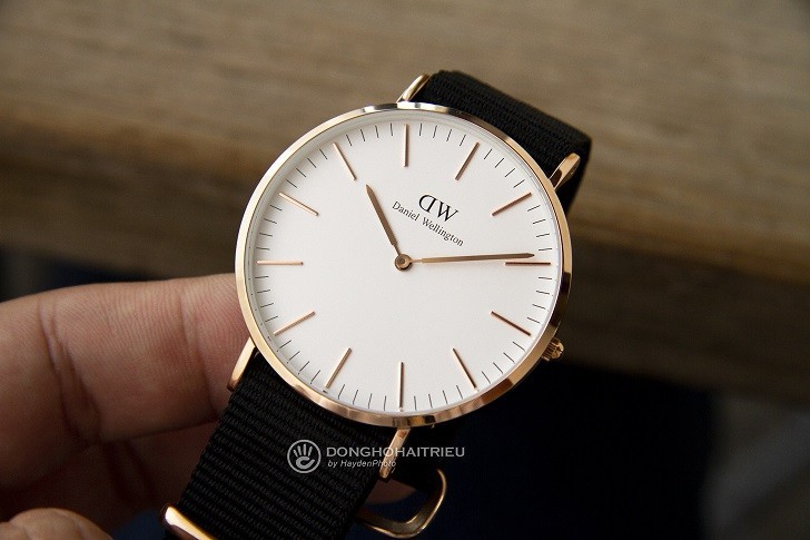 Đồng hồ Daniel Wellington DW00100257 dây vải trẻ trung - Ảnh 6