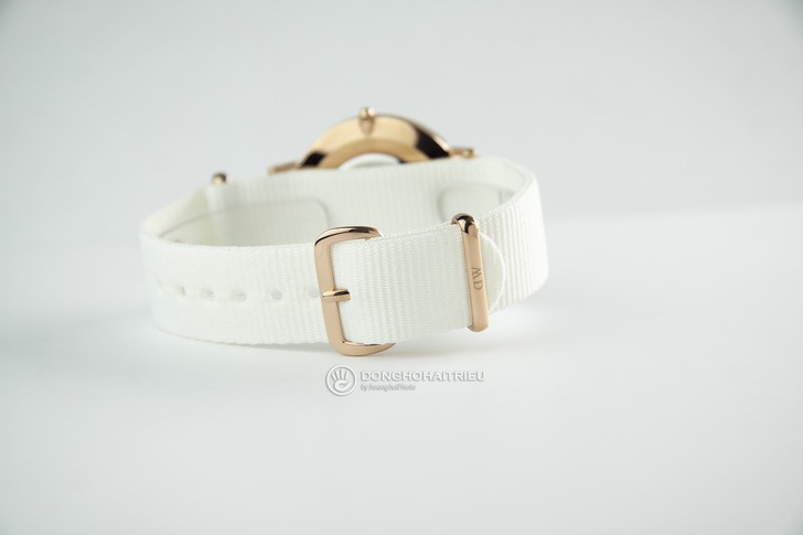 Đồng hồ Daniel Wellington DW00100312 dây vải Nato trẻ trung - Ảnh 4