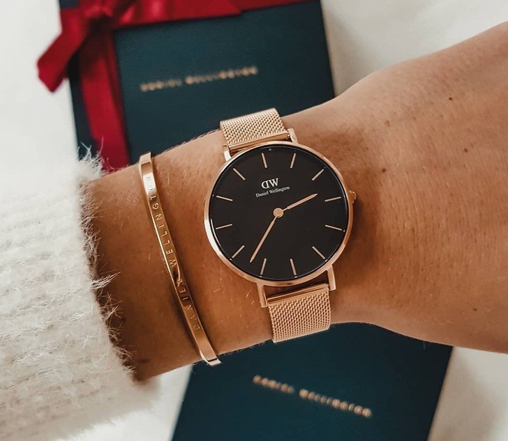 Đồng hồ Daniel Wellington DW0010034: Dây lưới sang trọng - Ảnh 5