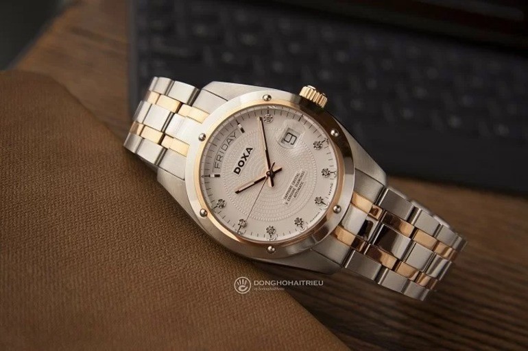 Đồng hồ Doxa D171RWH diện kiến với vẻ đẹp sang chảnh - Ảnh 1