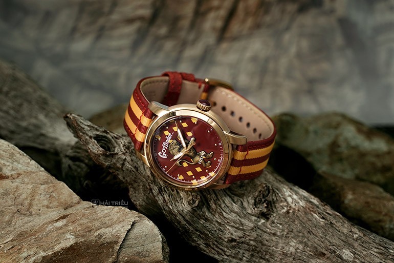 Limited Edition Harry Potter™ Three-Hand Gryffindor™ Nylon Watch - LE1158 -  Fossil