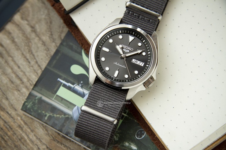 Đồng hồ Seiko 5 Sport SRPE61K1 chính hãng 100%