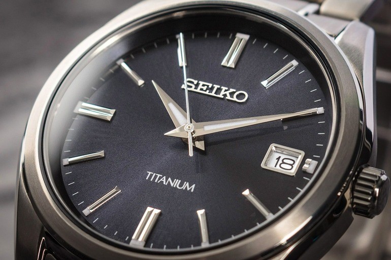 Đồng hồ Seiko Classic Titanium SUR373P1 chính hãng 100% - Ảnh 2
