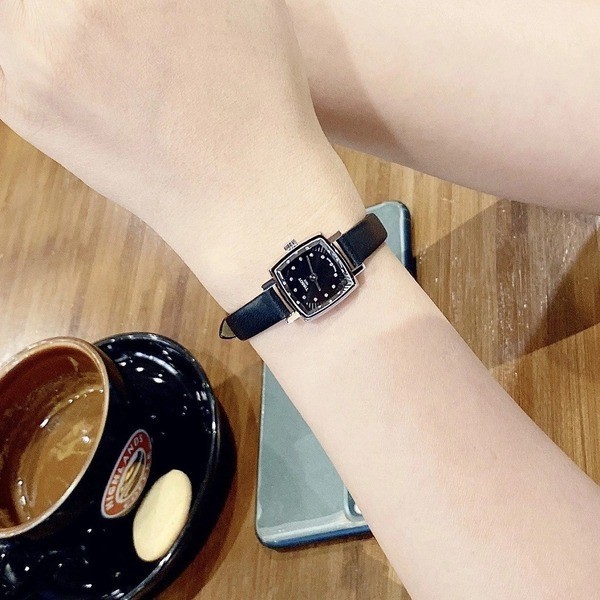 Đồng hồ Tissot Lovely Square T058.109.16.056.00 chính hãng 100 - Ảnh 2