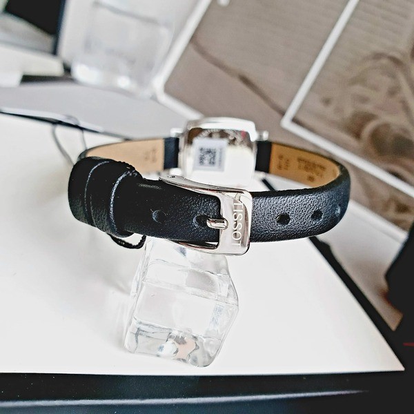 Đồng hồ Tissot Lovely Square T058.109.16.056.00 chính hãng 100 - Ảnh 4