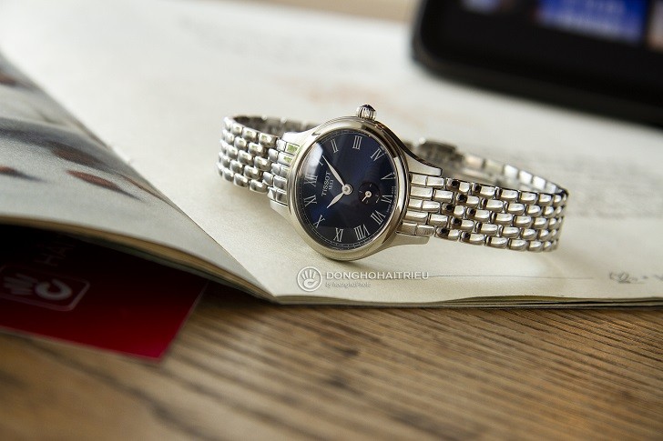 Đồng hồ Tissot T103.110.11.043.00: Kính Sapphire bền bỉ - Ảnh 1