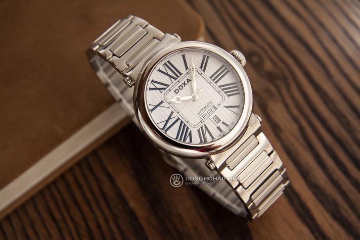 Đồng hồ Doxa D124SSVW bộ máy automatic đạt đến mức tinh tế - Ảnh 2