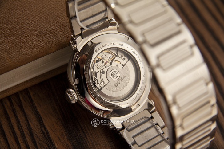 Đồng hồ Doxa D124SSVW bộ máy automatic đạt đến mức tinh tế - Ảnh 5