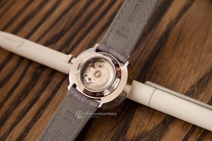 Đồng hồ Doxa D225SBU đính 12 kim cương | Collab Dorian Ho - Ảnh: 4