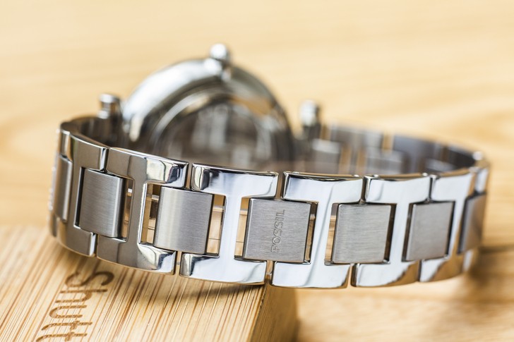 Đồng hồ nữ Fossil ES4541 đính pha lê tinh xảo, sang trọng - Ảnh 4