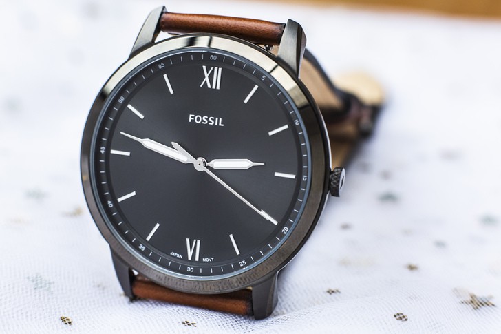 Đồng hồ Fossil FS5513: Lịch lãm và mạnh mẽ trong thiết kế - Ảnh 2