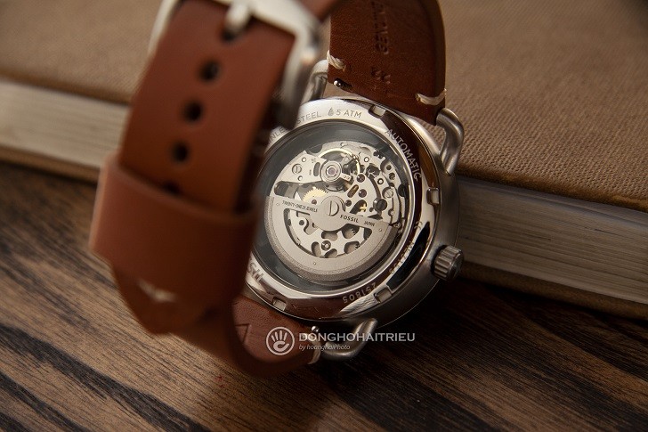 Đồng hồ Fossil ME3159 ấn tượng với máy cơ cùng thiết kế Open Heart - Ảnh 3