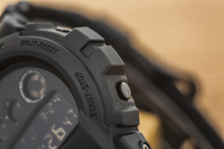 Đồng hồ G-Shock DW-6900BB-1DR thiết kế nam tính, mạnh mẽ - Ảnh 5