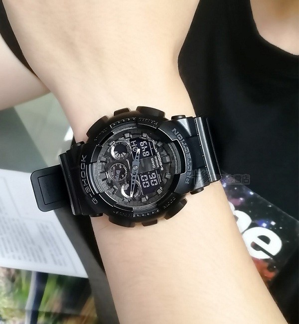Casio GA-100CF-1ADR: Kỵ sĩ bóng đêm sở hữu nhiều chức năng - Ảnh 4