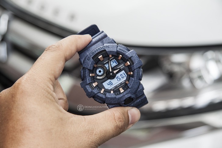 G-Shock GA-700DE-2ADR tông xanh thời trang, siêu tính năng - Ảnh 1